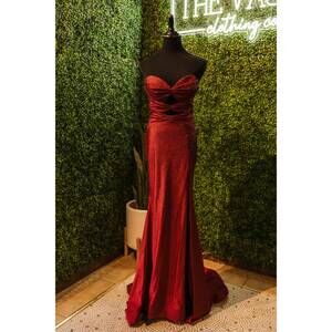 NEW AMARRA women's prom dress in wine